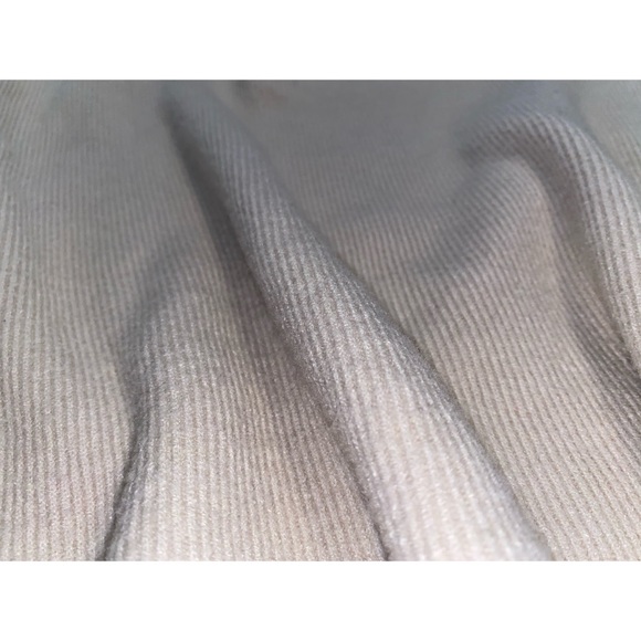 Cropped Sweater - Picture 2 of 2